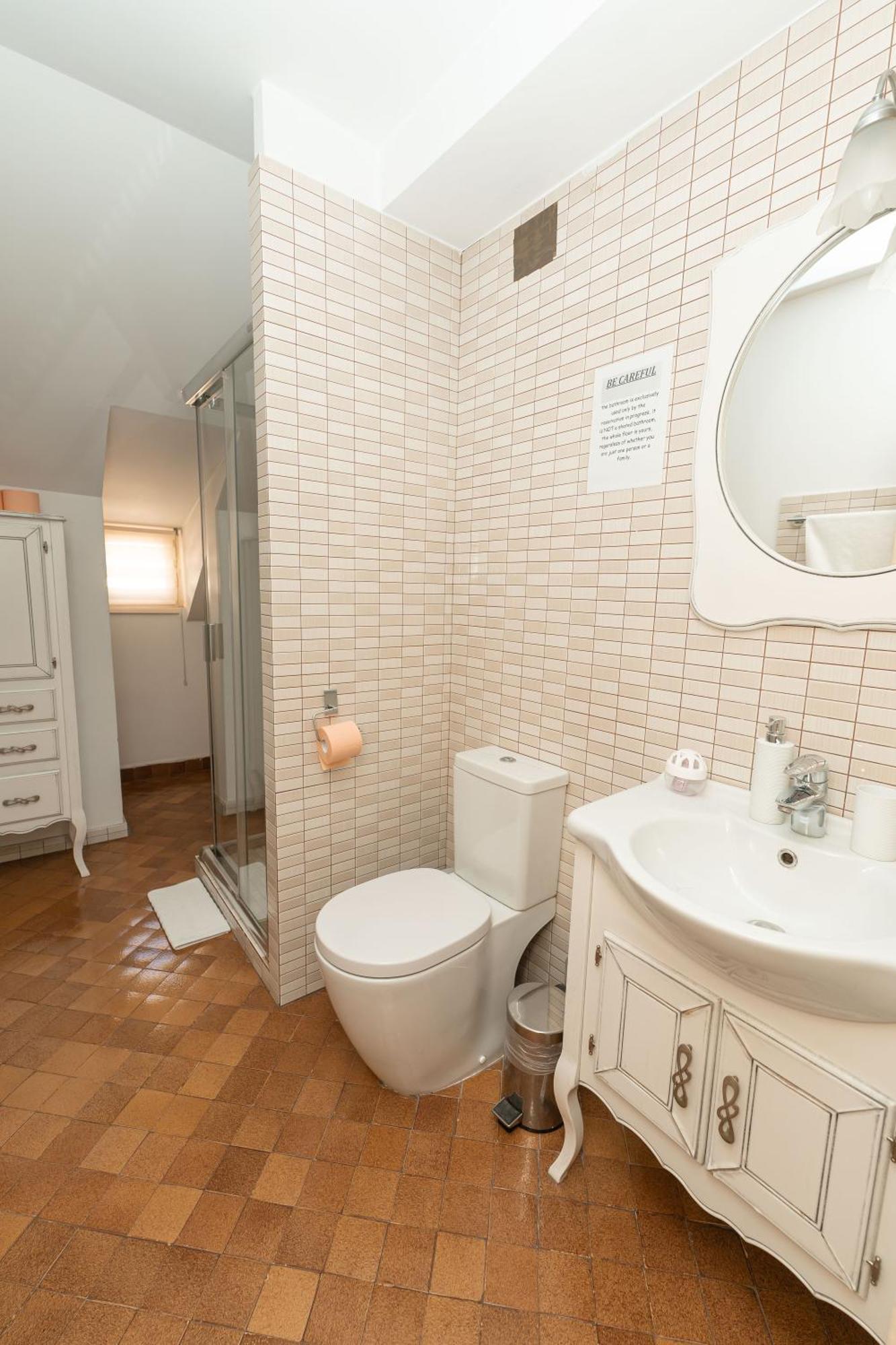George&Dragon Rooms Бухарест Екстер'єр фото