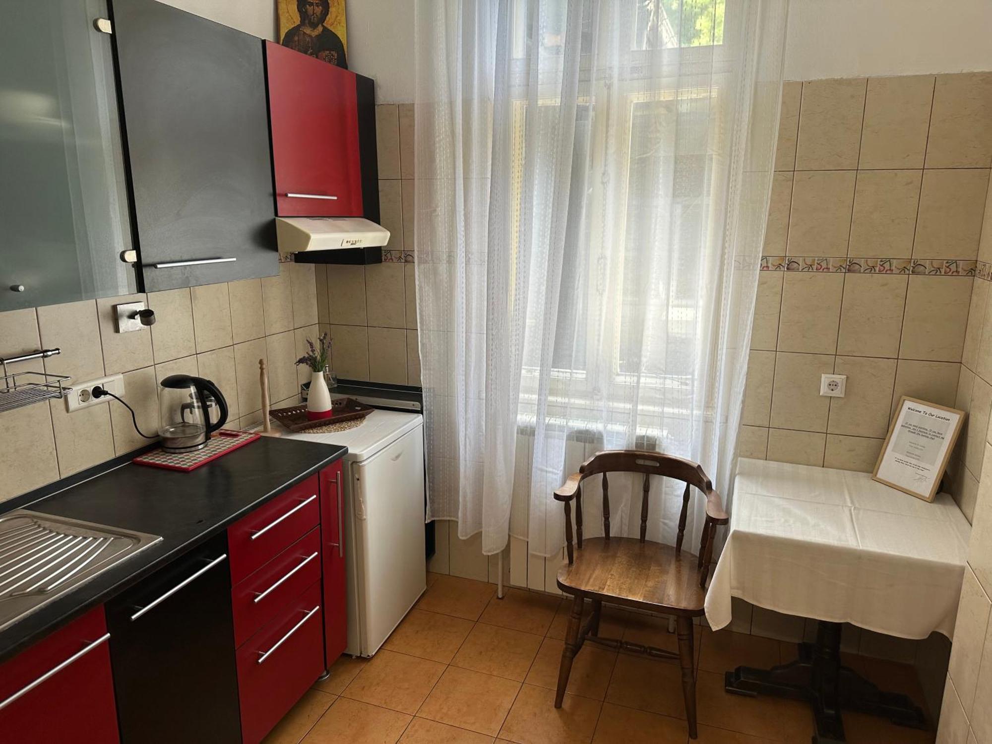 George&Dragon Rooms Бухарест Екстер'єр фото